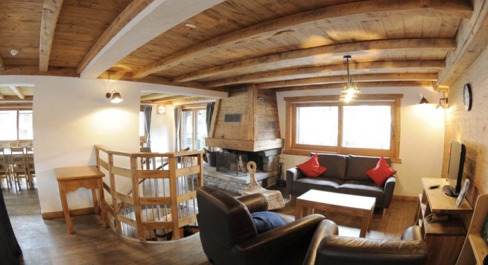 Chalet Atlas, Morzine ski chalet, image 2
